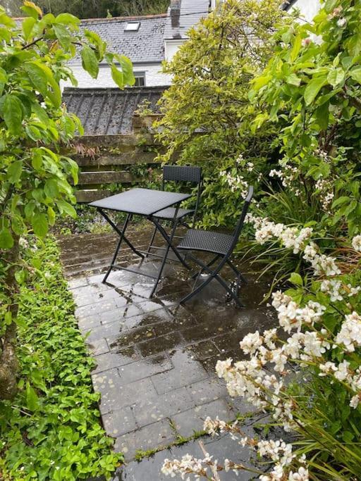 Fuchsia Cottage Flushing Eksteriør bilde